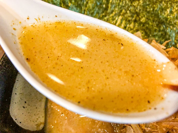らぅめん とみ軒 特製カツオらぅめん 濃厚な魚介スープ