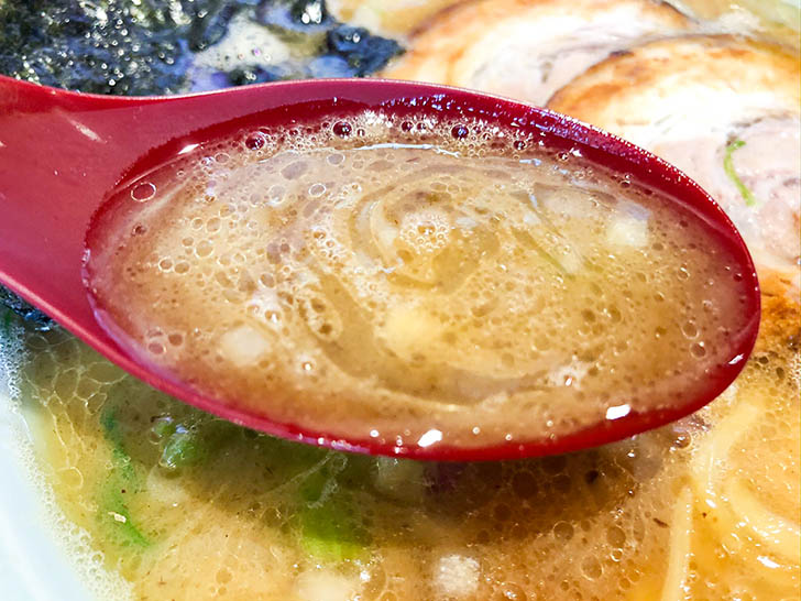 らぁ麺 大和 とんこつ醤油スープ